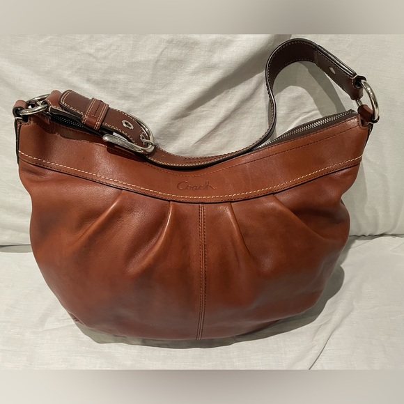 Coach Handbags - Vintage Coach Soho Pleated Hobo Leather Bag